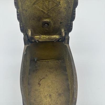 Vintage Cast Iron Sad Iron w/ Rooster Finial & Trivet Insert