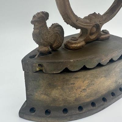 Vintage Cast Iron Sad Iron w/ Rooster Finial & Trivet Insert