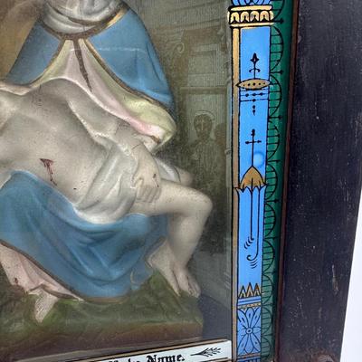 Vintage Catholic Devotional Wall Shrine – Pietà & Last Supper Shadow Box