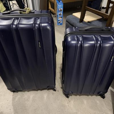 Skyline hard shell suitcase set