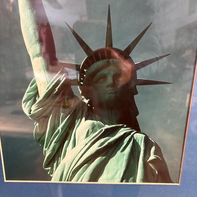 Sale Photo Thumbnail #180: See pics. 18x22