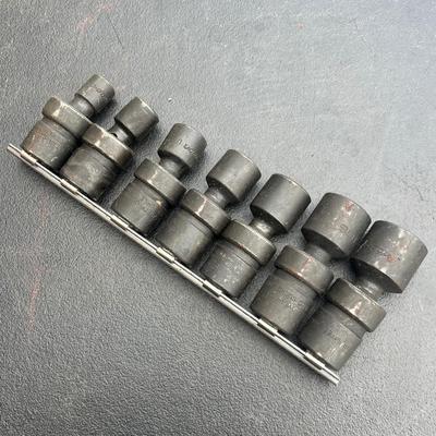 Sale Photo Thumbnail #154