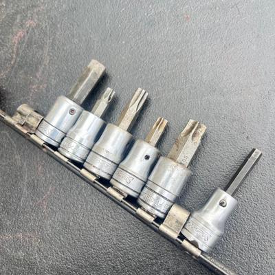 Sale Photo Thumbnail #175