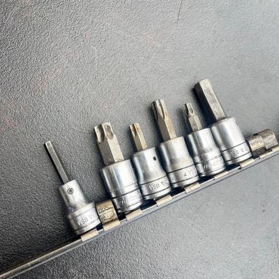 Sale Photo Thumbnail #178