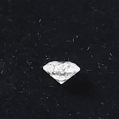 IGI CERTIFIED NATURAL DIAMOND 0.56 CT