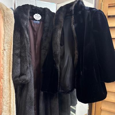 Sale Photo Thumbnail #21: NO CHERRY PICKING or taking ONLY the items you want and leaving the rest or you will be banned! Please arrive with enough time to load. Bring boxes/any tools to assemble /dolly/people to help load/etc.
- Questions? Call Shawn at 9182322327 or email us.