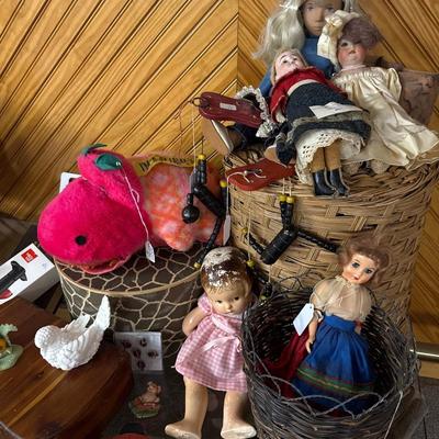 Sale Photo Thumbnail #28: NO CHERRY PICKING or taking ONLY the items you want and leaving the rest or you will be banned! Please arrive with enough time to load. Bring boxes/any tools to assemble /dolly/people to help load/etc.
- Questions? Call Shawn at 9182322327 or email us.