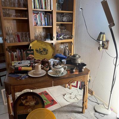 Sale Photo Thumbnail #62: - Shelf is not included, it’s a built in so not included. 

NO CHERRY PICKING or taking ONLY the items you want and leaving the rest or you will be banned! Please arrive with enough time to load. Bring boxes/any tools to assemble /dolly/people to help l