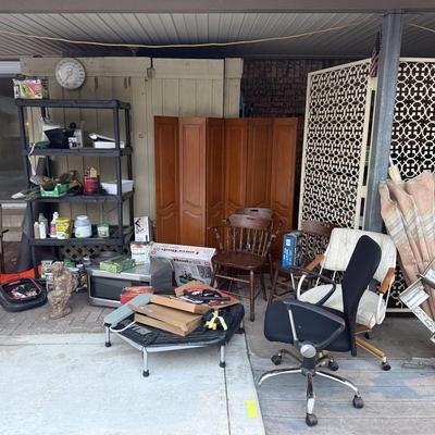 Sale Photo Thumbnail #67: - Two room dividers included, metal cream one NOT included. 

NO CHERRY PICKING or taking ONLY the items you want and leaving the rest or you will be banned! Please arrive with enough time to load. Bring boxes/any tools to assemble /dolly/people to help l