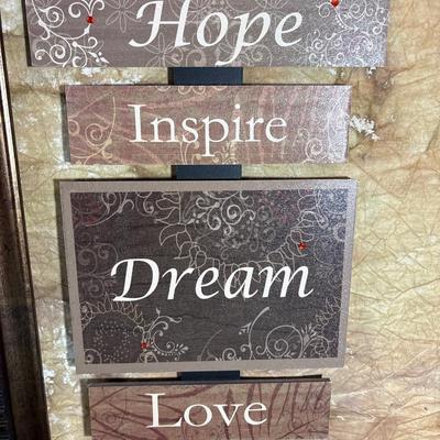 Sale Photo Thumbnail #334: 23x23 & 10x18