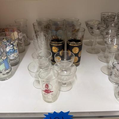Sale Photo Thumbnail #551: Various glasses, see photos