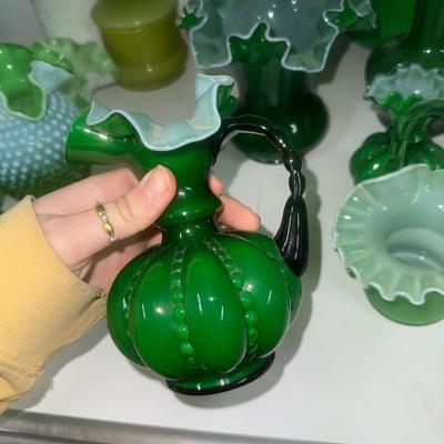 Sale Photo Thumbnail #570: Fenton glass