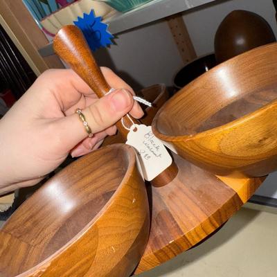 Sale Photo Thumbnail #697: Mallard, acorn statue, divided holder, etc.