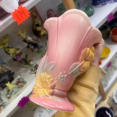 Sale Photo Thumbnail #823: Wall pocket, bowl, vase