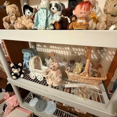 Sale Photo Thumbnail #138: - Wood shelf included. Plastic one Not 

NO CHERRY PICKING or taking ONLY the items you want and leaving the rest or you will be banned! Please arrive with enough time to load. Bring boxes/any tools to assemble /dolly/people to help load/etc.
- Questions?