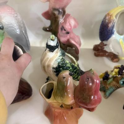 Sale Photo Thumbnail #938: Seven pieces