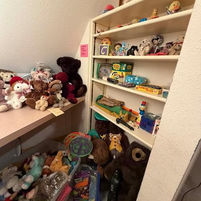 Sale Photo Thumbnail #143: NO CHERRY PICKING or taking ONLY the items you want and leaving the rest or you will be banned! Please arrive with enough time to load. Bring boxes/any tools to assemble /dolly/people to help load/etc.
- Questions? Call Shawn at 9182322327 or email us.