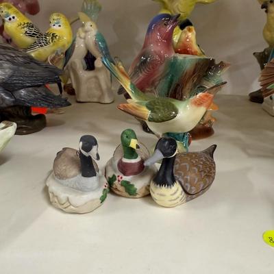 Sale Photo Thumbnail #949: Seven pieces