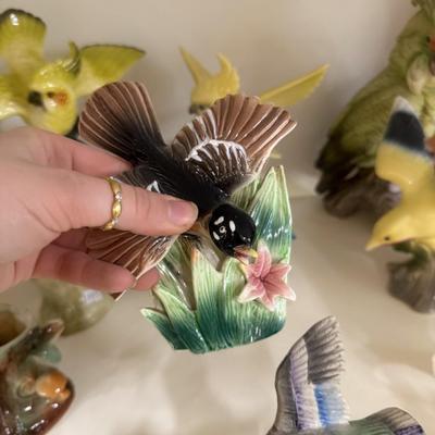 Sale Photo Thumbnail #956: Six pieces