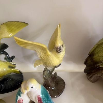 Sale Photo Thumbnail #958: Six pieces