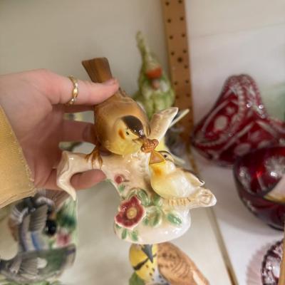 Sale Photo Thumbnail #962: Six pieces