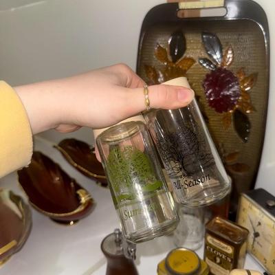 Sale Photo Thumbnail #1033: See photos