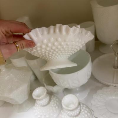 Sale Photo Thumbnail #1105: Entire shelf