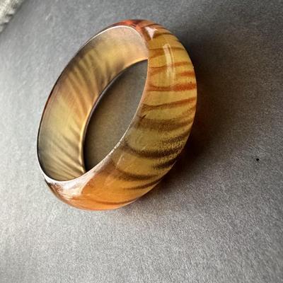 Vintage lucite tiger eye bracelet