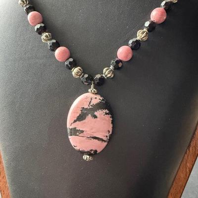 Pink and black beaded stone pendant necklace