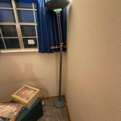 Lot 51: Doll Selection