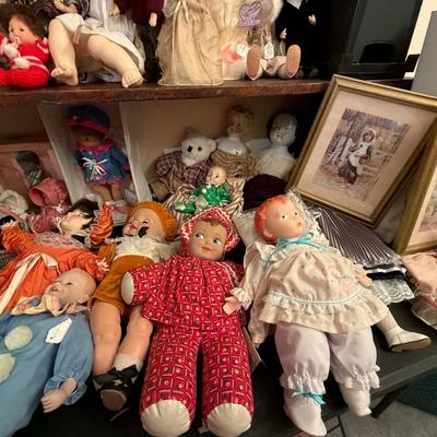 Lot 51: Doll Selection
