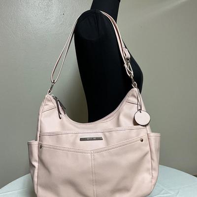 Sale Photo Thumbnail #176: .