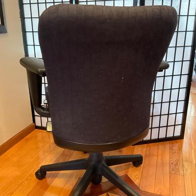 Sale Photo Thumbnail #186: .