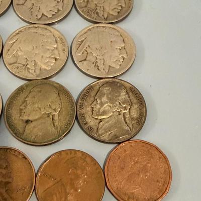 Wheat Pennies & Buffalo Nickels ect Lot