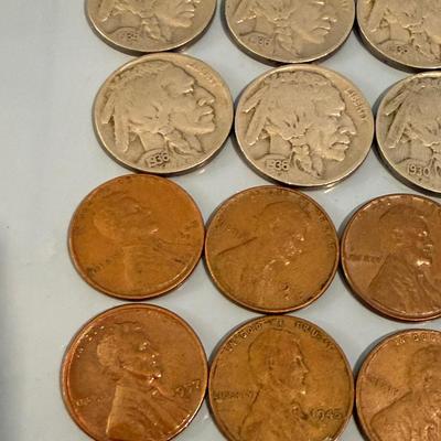 Wheat Pennies & Buffalo Nickels ect Lot