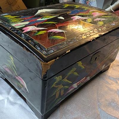 Vintage Japanese Lacquered Musical Jewelry Box with Hand-Painted Scenic Motifs