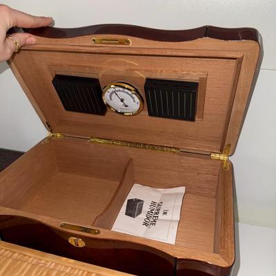 Sale Photo Thumbnail #111: See photos