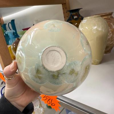 Sale Photo Thumbnail #568: Three items, see photos