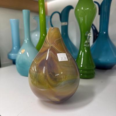 Sale Photo Thumbnail #585: Three items