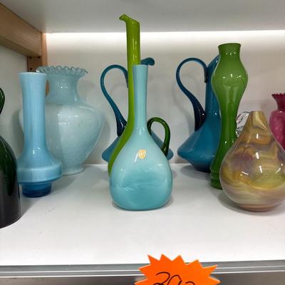 Sale Photo Thumbnail #588: Three items