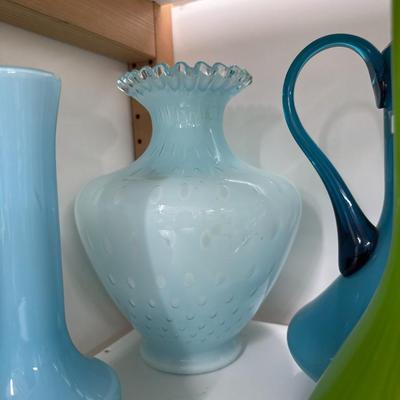 Sale Photo Thumbnail #594: Three items