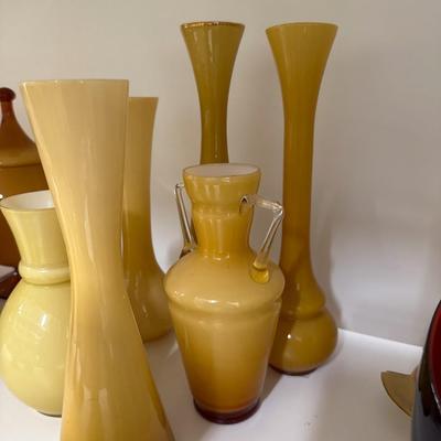 Sale Photo Thumbnail #642: Nine pieces