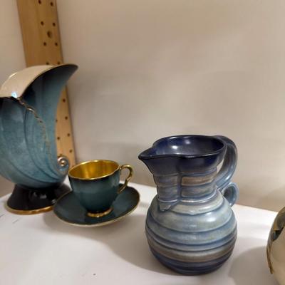 Sale Photo Thumbnail #651: Three items