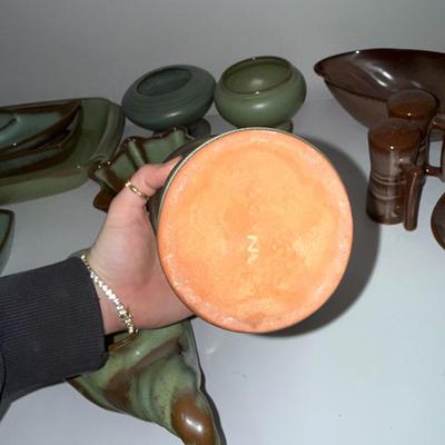 Sale Photo Thumbnail #708: Seven items