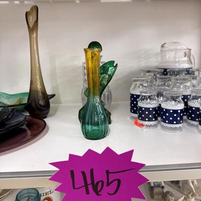 Sale Photo Thumbnail #834: Four pieces