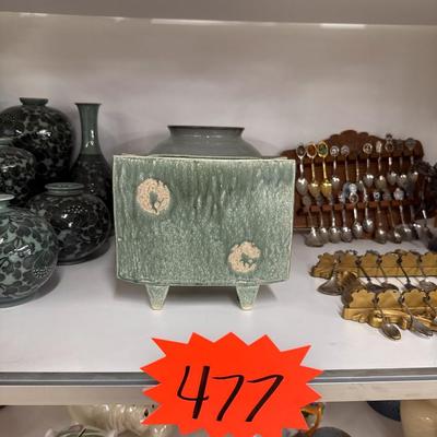 Sale Photo Thumbnail #880: Two items