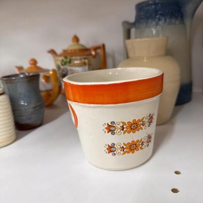 Sale Photo Thumbnail #888: Three items