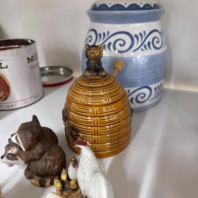 Sale Photo Thumbnail #925: See photos