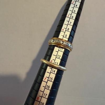 14k Yellow Gold Bands 4.4 grams Size 5&6