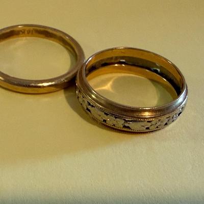 14k Yellow Gold Bands 4.4 grams Size 5&6